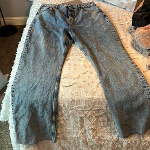 straight leg jeans